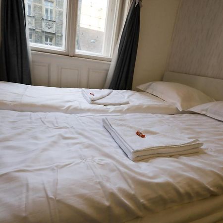 Budapest Pest-Port Apartment 4 Rooms For 16 Person Exterior foto