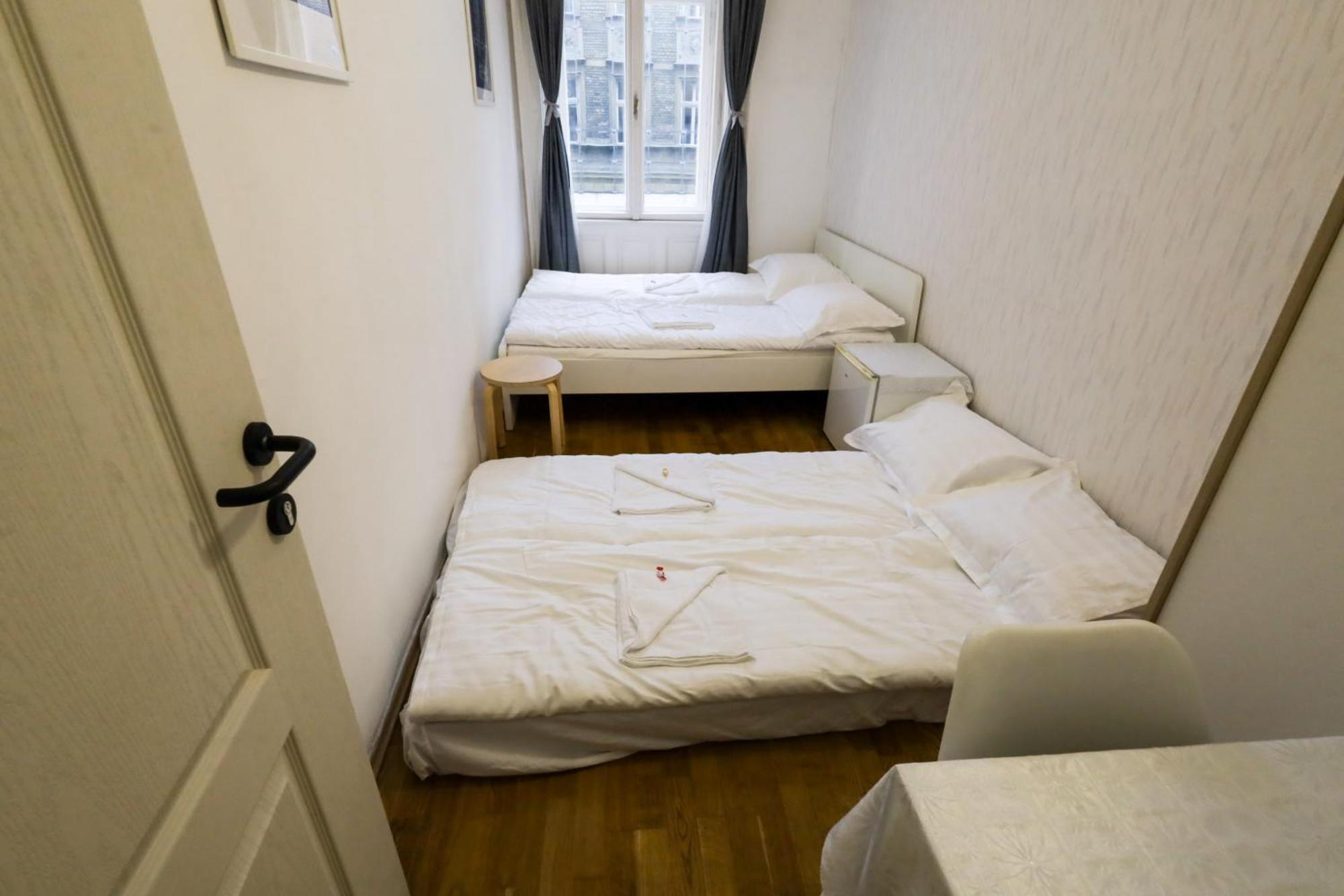 Budapest Pest-Port Apartment 4 Rooms For 16 Person Exterior foto