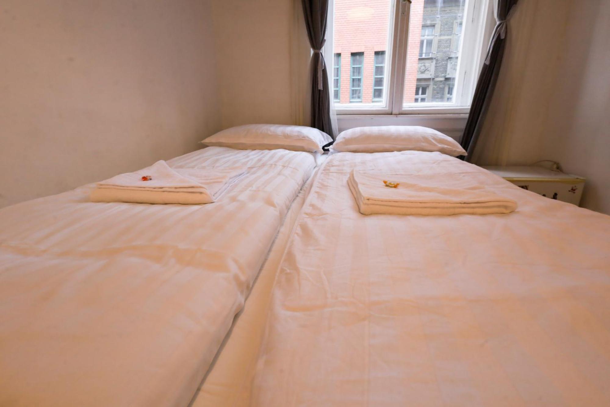 Budapest Pest-Port Apartment 4 Rooms For 16 Person Exterior foto